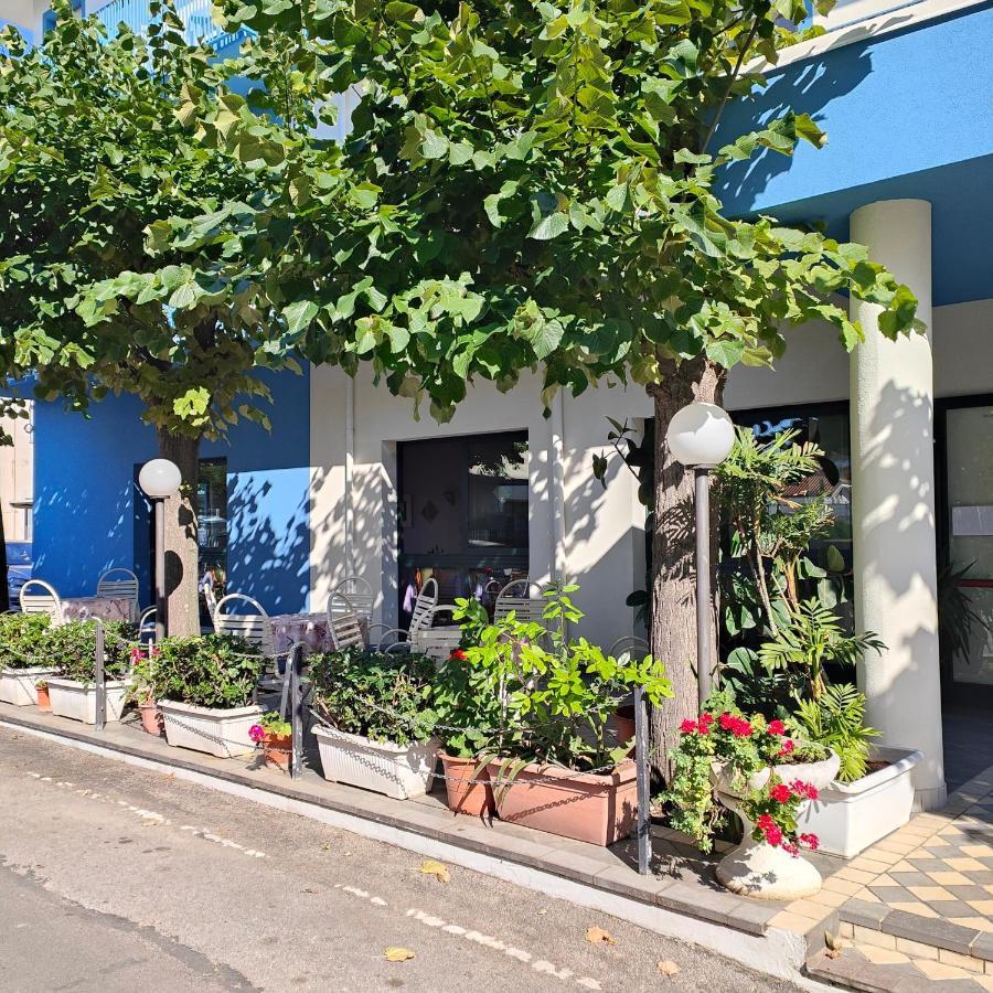 Hotel Marittimo ริมินี ภายนอก รูปภาพ
