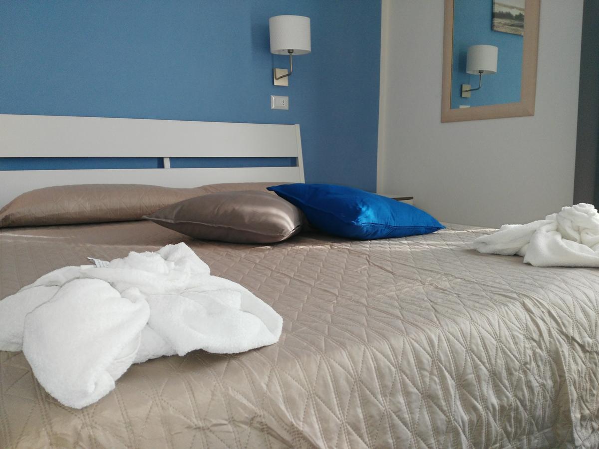Hotel Marittimo ริมินี ภายนอก รูปภาพ