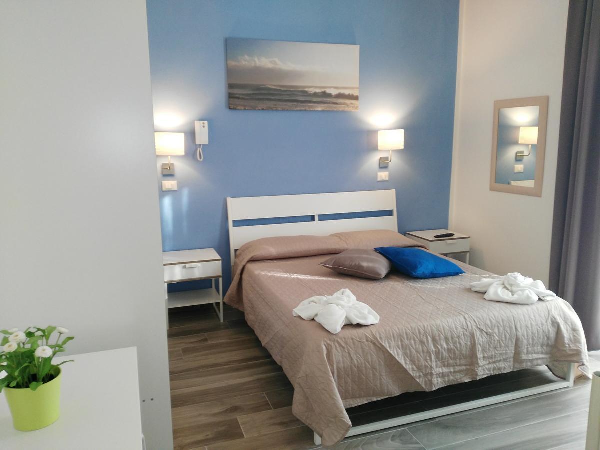 Hotel Marittimo ริมินี ภายนอก รูปภาพ