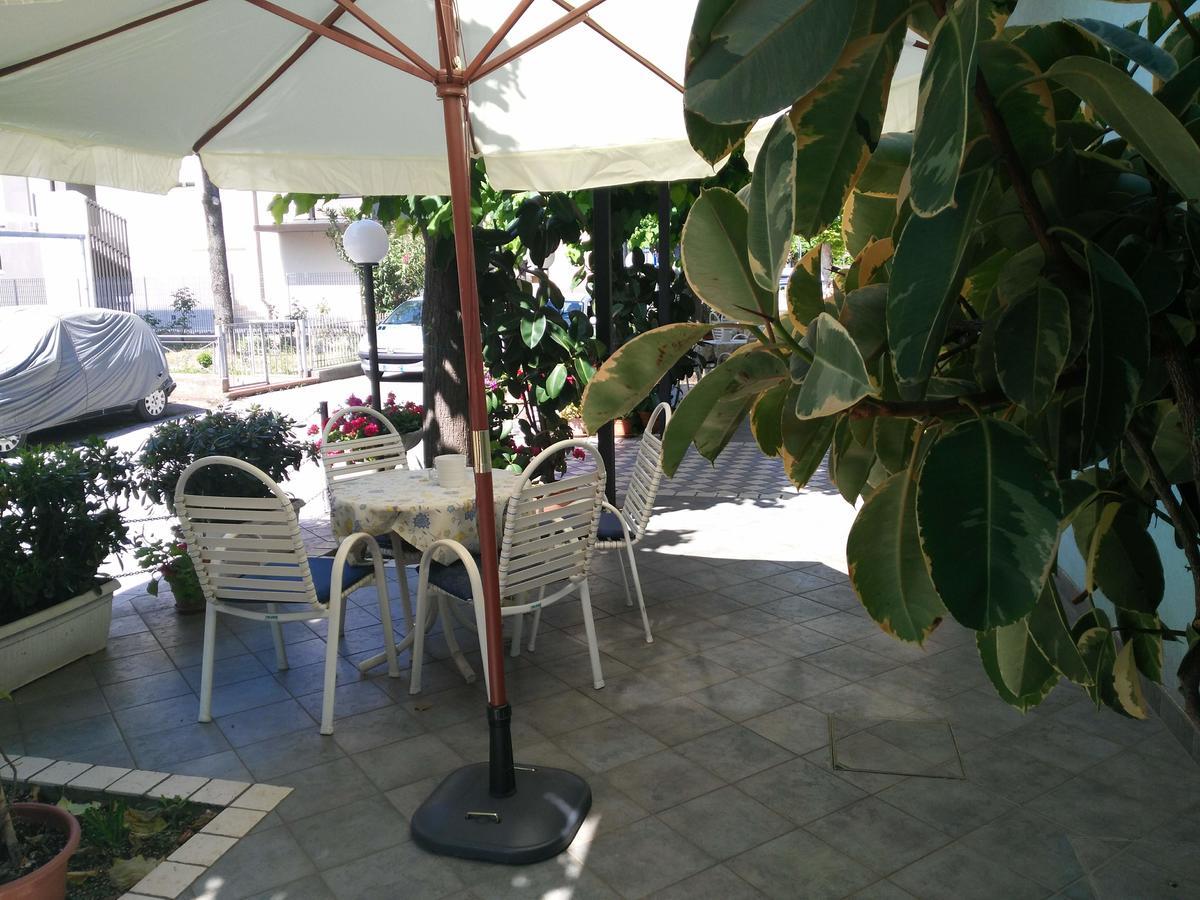 Hotel Marittimo ริมินี ภายนอก รูปภาพ