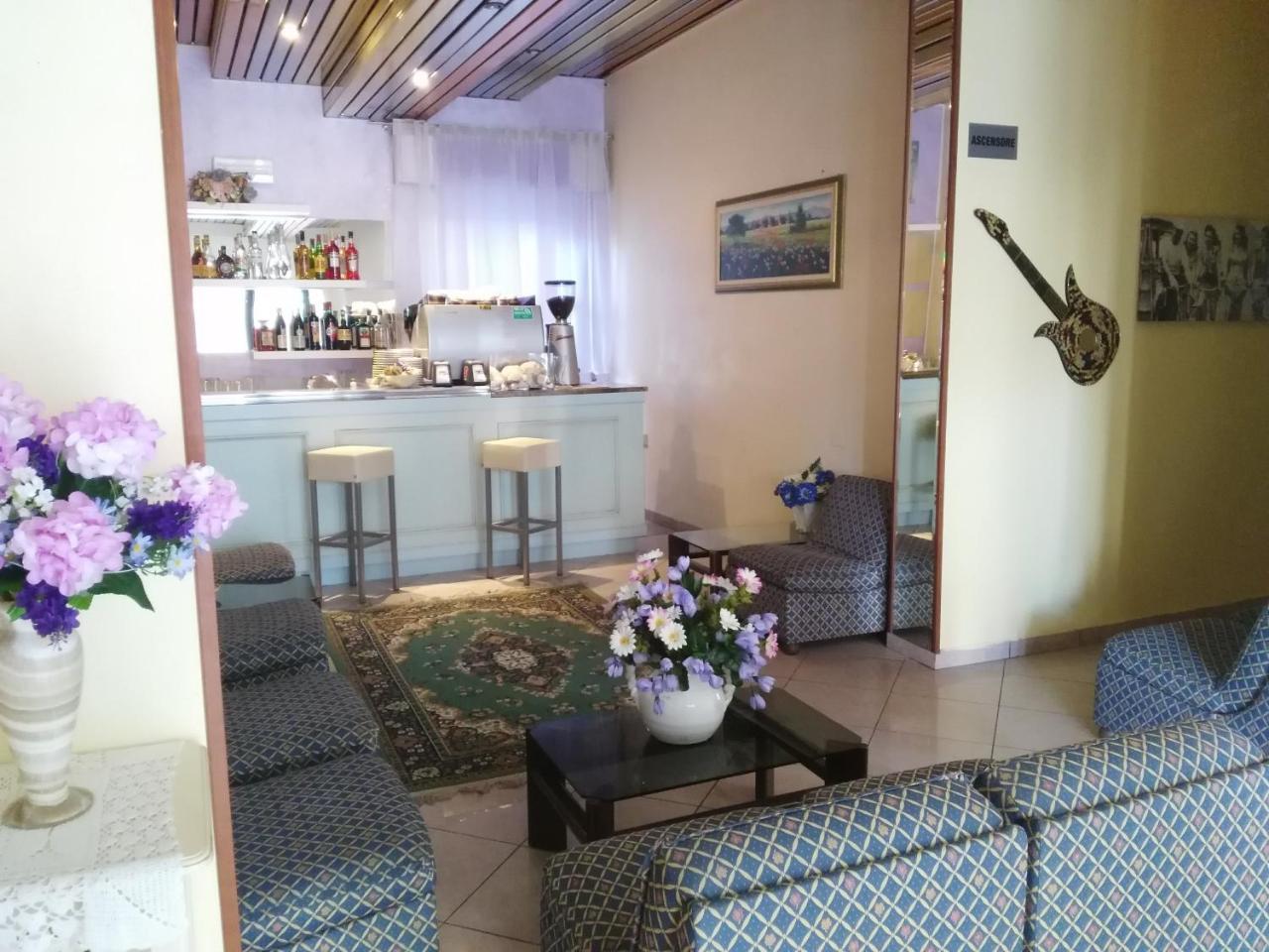 Hotel Marittimo ริมินี ภายนอก รูปภาพ